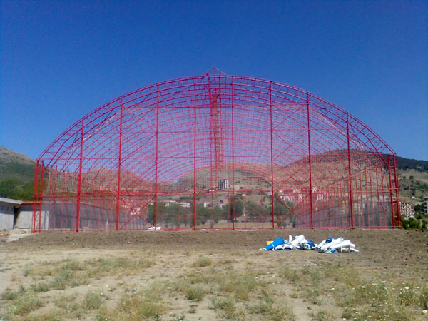 Kapalı Halı Saha Yapımı, kapalı halı saha suni çim halı, halı saha çim halı